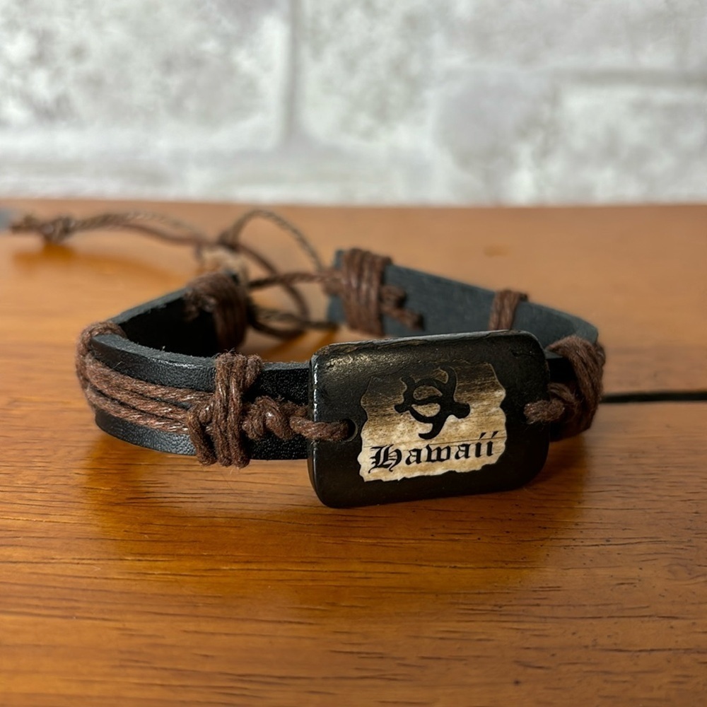 Hawaiian Jewelry Bracelet